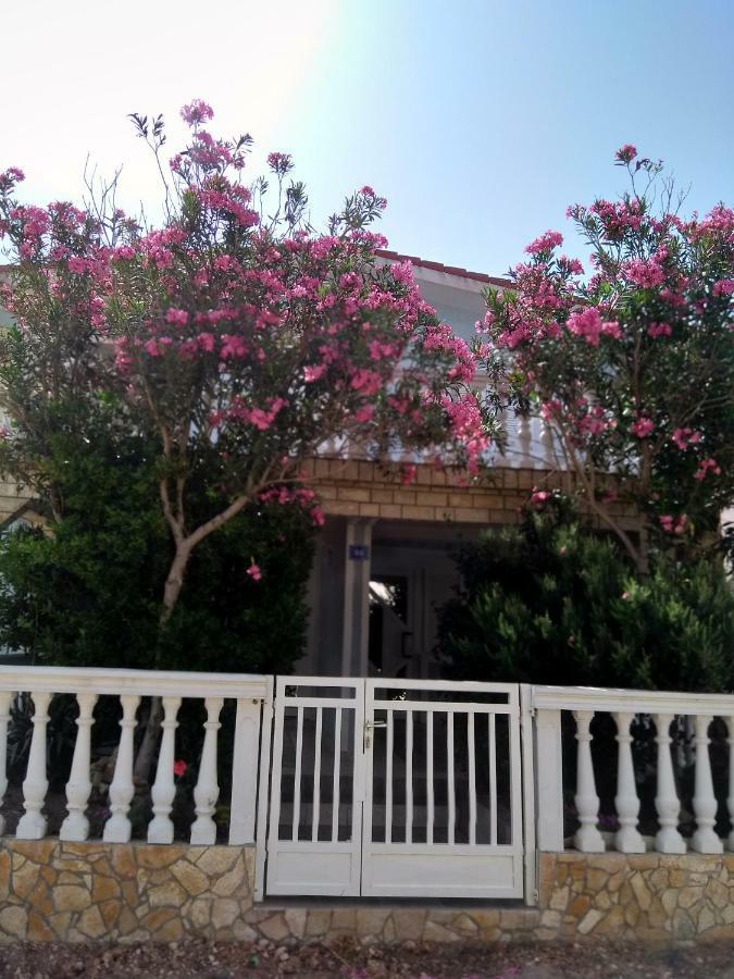 Apartmani Korade Vir Dış mekan fotoğraf